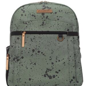 Petunia pickle bottom 2 in 1 provisions pumping bag. Like new!